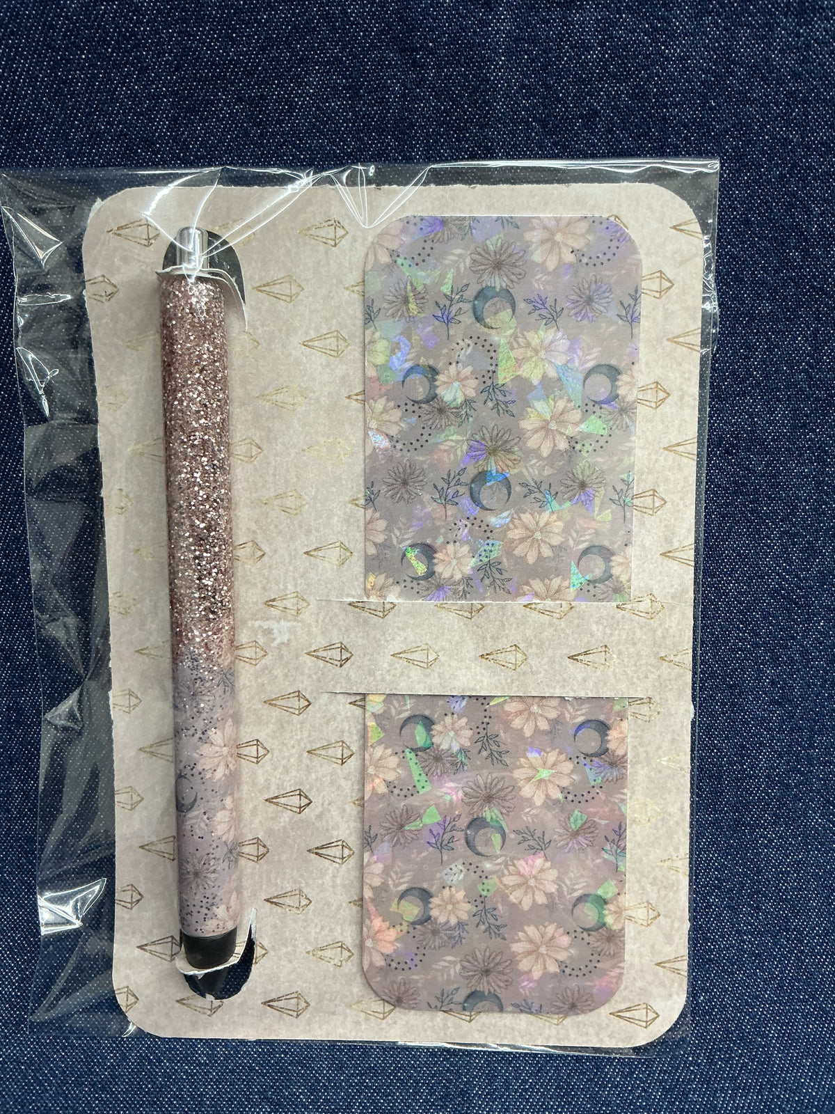 #B-Pen and Bookmark set