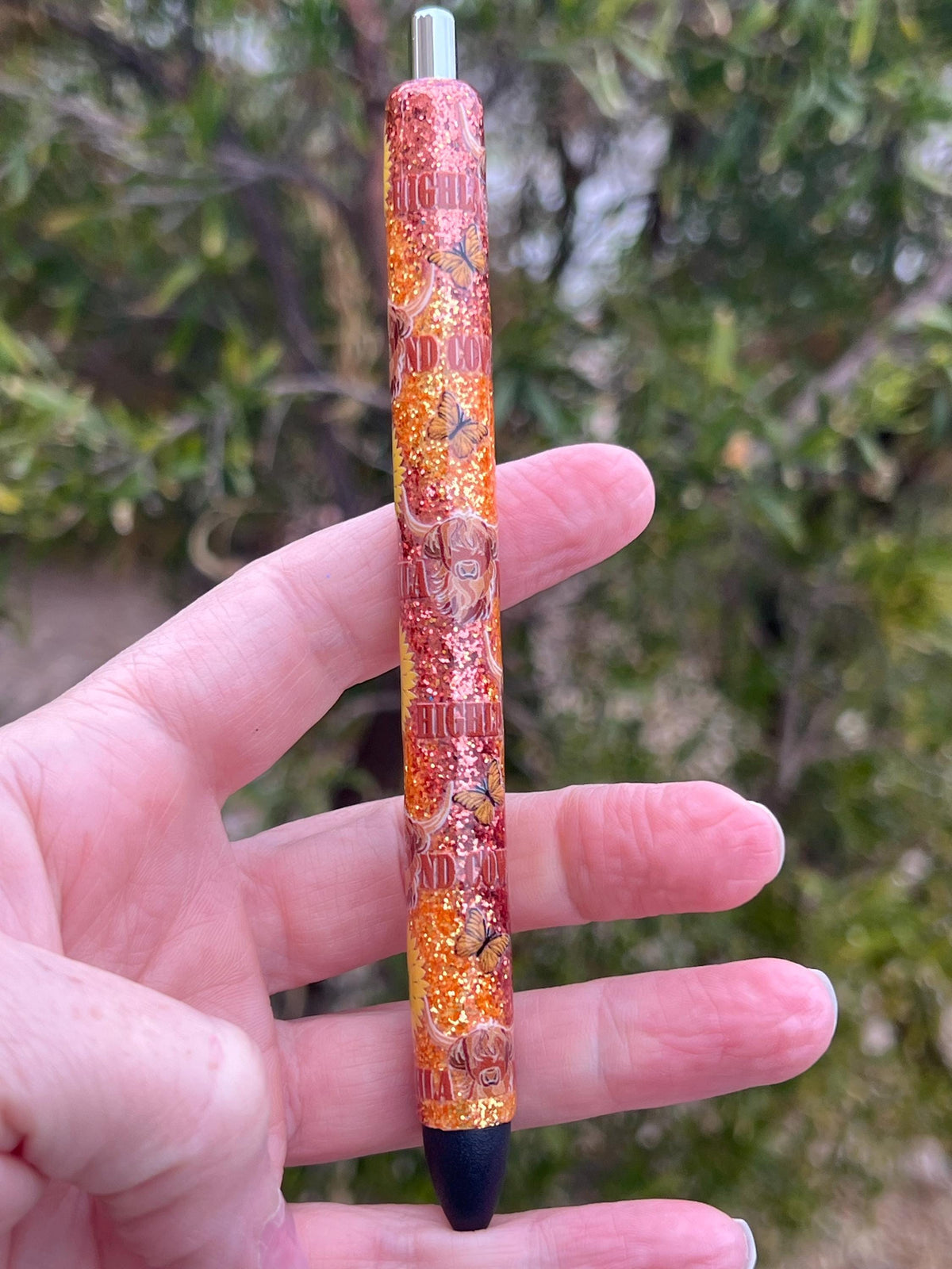 Handmade Highland Cow Glitter Pen: Refillable Resin InkJoy Pen