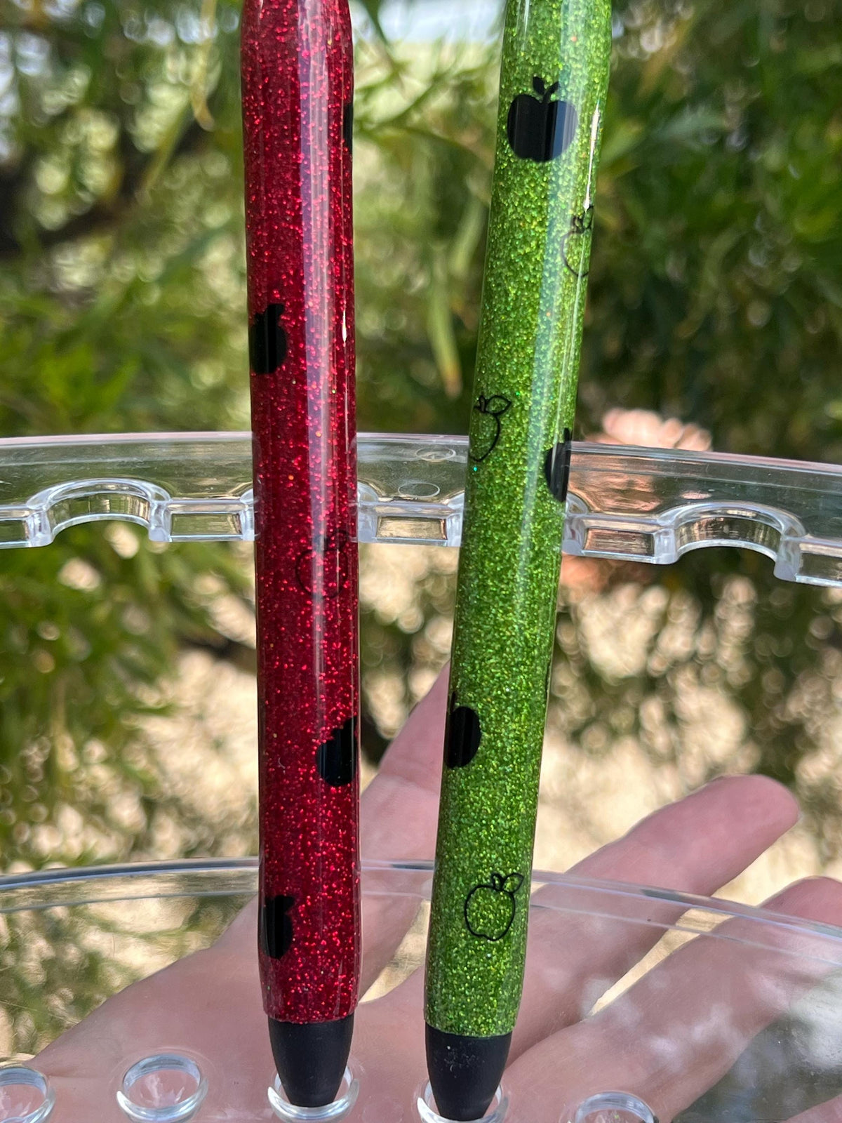 Apple Glitter Pen  Handmade Resin Teacher Pen  Personalized Gift for Classroom, Staff, or Office