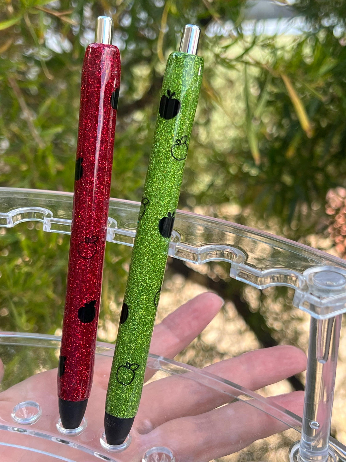 Apple Glitter Pen  Handmade Resin Teacher Pen  Personalized Gift for Classroom, Staff, or Office