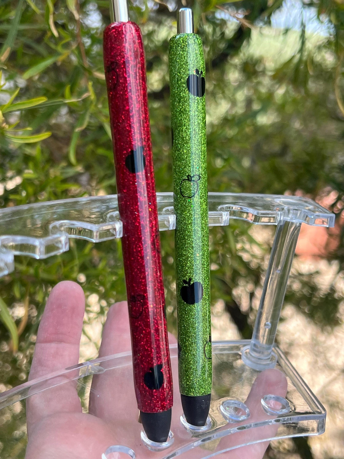 Apple Glitter Pen  Handmade Resin Teacher Pen  Personalized Gift for Classroom, Staff, or Office