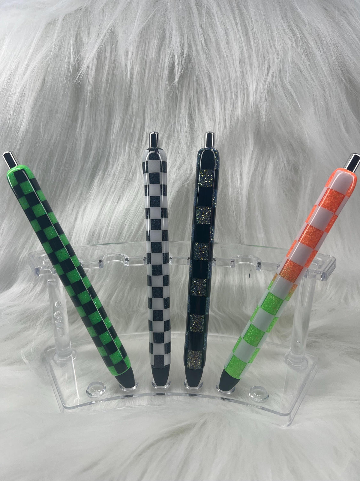 Checkered Glitter Gel Pen: Handmade Resin Custom Pen